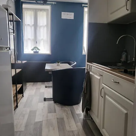 En Rez-de-chaussee Rochefort (Charente-Maritime)